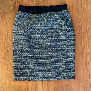 ANN TAYLOR SKIRT SIZE 4